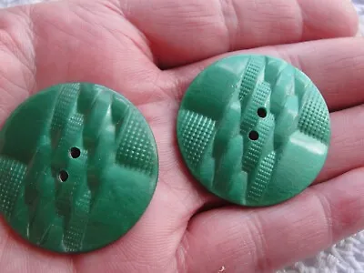 Vintage Buttons Large Green Celluloid Wafer Cookie Basketweave 1960 1-3/8  SP • $5.39