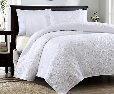 WHITE MATELASSE 3pc King QUILT SET : COTTAGE MEDALLION COTTON FILL COVERLET • $84.45