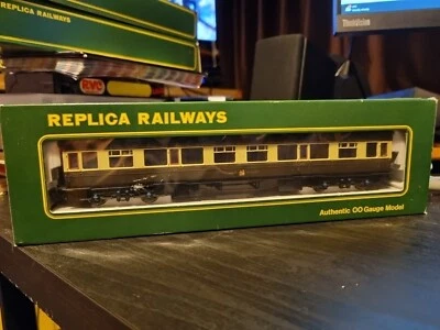 REPLICA 12051 BACHMANN GWR 60' COLLETT 3rd CLASS COACH BOXED • £9.99