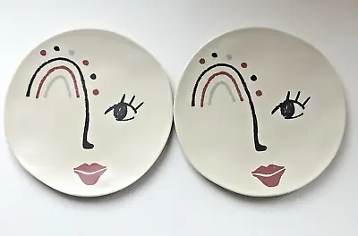 $24.99 • Buy HD Designs 2 Plastic Abstract Face Design Plates 6.5 Inch Appetizer Plates