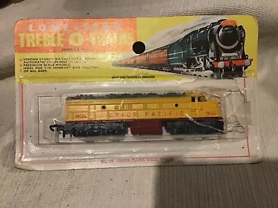 LONE STAR TREBLE-O-TRAINS No 74  UNION PACIFIC DIESEL ENGINE   • £45