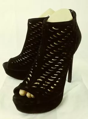 Via Spiga Womens Boots Ankle US 9.5 M Black Suede Cut Outs Platforms Heels 1938 • $12.48