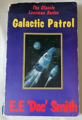 BOOK - EE Doc Smith The Classic Lensman Series Galactic Patrol #3 PB 1997 SF • £4