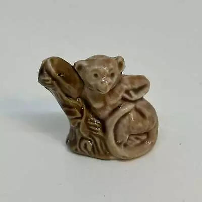 Vintage WADE WHIMSIES Monkey FIGURINE • £2.99