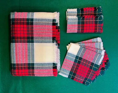 Christmas Woven & Fringed Tablecloth W/6 Napkins • $35