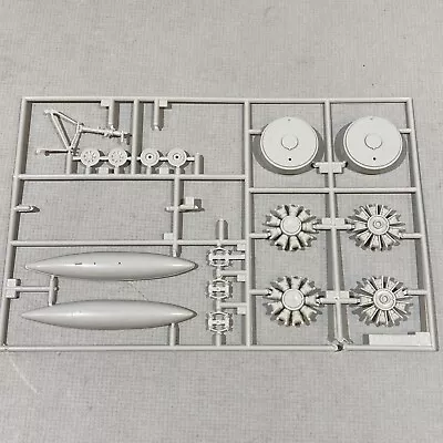 AMT/Ertl 1/48 Grumman F7F-2/2N Tigercat Model Kit #8844 PARTS TREE/SPRUE E • $10.55