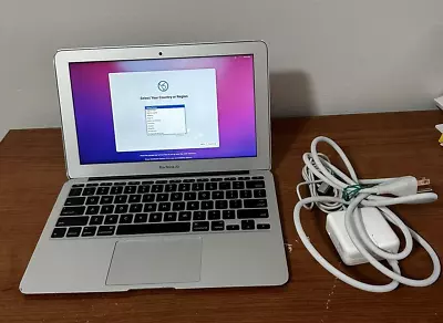 Apple MacBook Air 11.6  A1465 1.6GHz Intel Core I5 4GB RAM 128GB SSD Early 2015 • $124.99