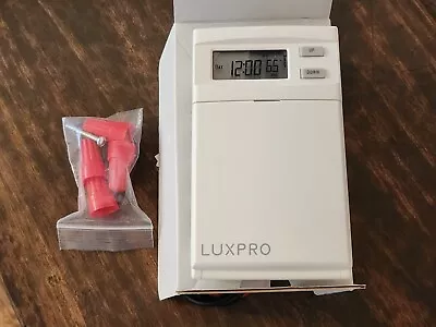 $41.47 • Buy LUXPRO PSPLV512-005 240V 15A Programmable Line Voltage Thermostat  Heat Only 