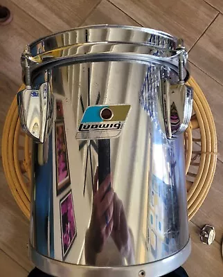 Ludwig 8x9 Concert Tom 80s - Chrome Over Wood. • $119