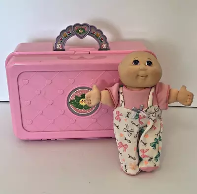 Cabbage Patch Doll W/Carrying Case Playset Pink 1995 Mattel • $24.95