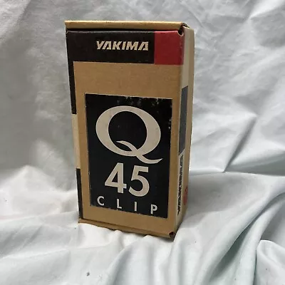 YAKIMA Q45 Q CLIPS # 45 NEW COMPLETE WITH 2 PADS AND STICKERS For Dodge Ram 1500 • $43.97