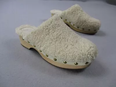 J Crew Clogs Womens 6.5 Ivory Faux Sherpa Teddy Wood Heel Studs Mule Slip On • $24.99