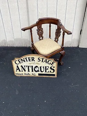 65211 Solid Mahogany Chippendale Corner Chair • $345