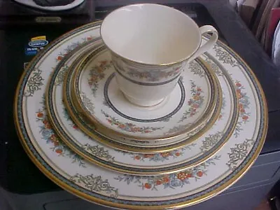 Minton Stanwood Gold Trim 20 Piece Service For 4 • $99.95