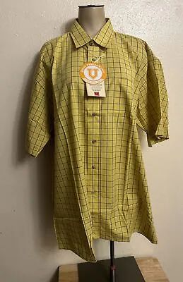 Vtg Y2K Veezo Button Up Shirt Mens Large Short Sleeve Button Up Yellow -  New • $24