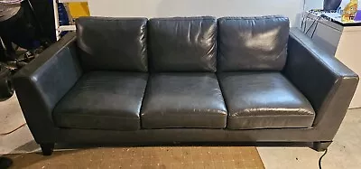 Leather Italia Usa Furnture  Cambria Chicgo Sofa  • $240