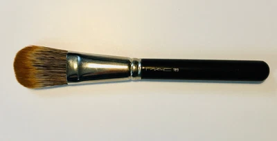 £25 • Buy MAC Cosmetics #189 Synthetic Face Brush RRP £32.00