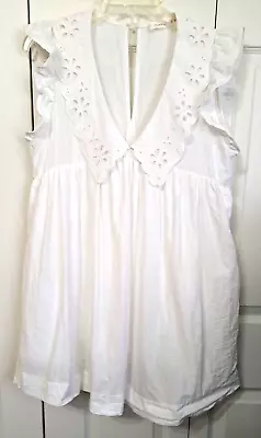 Mustard Seed Women's M White Cotton Mini Dress Romper Lace V-Neck • $30