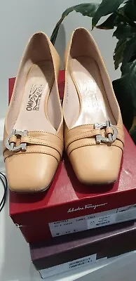 Salvatore Ferragamo Pumps Leather Beige Size 39 • $200