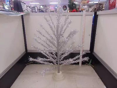 $99.99 • Buy Vintage Taper Tree 4 Foot Aluminum Christmas Tree And Stand JC319-F