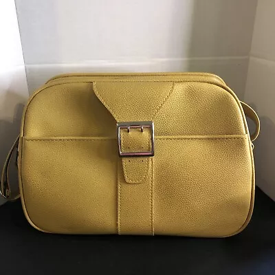 Royal Traveller MONTBELLO Luggage Carrying Bag Traveller Case Gold  Vintage VGVC • $35