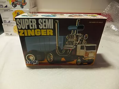 MPC Zinger Super Semi Zinger 1-1656 Original 1970 Version Complete • $135