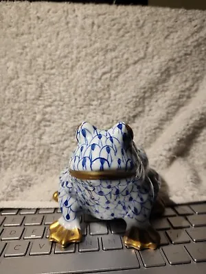 $25 • Buy Andrea By Sadek Hand Painted Frog Blue & White Fishnet Porcelain Figurine. Mint