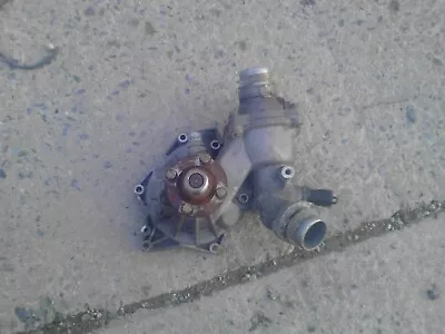 Bmw X5 4.4 V8 M62tu Vanos Engine Coolant (water) Pump • $15