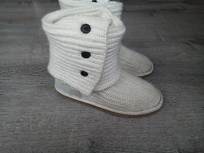 UGG Australia Boots Classic Cardy Knitted Tall Ivory 5819 Womens Size 9 • $40.79