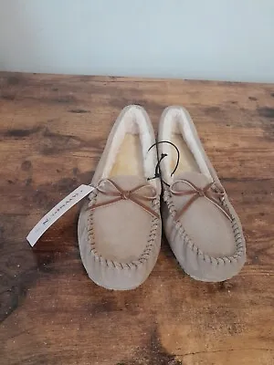 Joyspun Size 9 FUR LINED Moccasin SLIPPERS Genuine Suede NWT • $12.99
