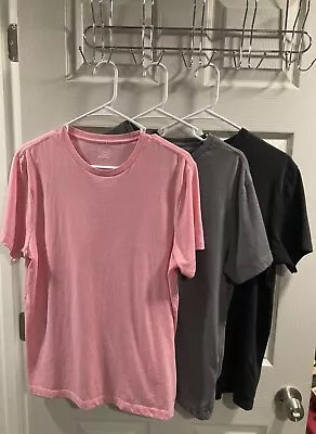 LOT Of 3 - J Crew Short Sleeve Men's T-Shirt Adult Medium Washed Crew Neck • $14.99