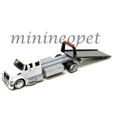 Maisto 15176 Elite Transport International Durastar Flatbed Truck 1/64 White • $9.99