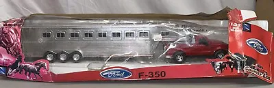 NEW RAY Red FORD F350 WITH HORSE TRAILER NIB 1:32 SCALE DIE-CAST • $22.55