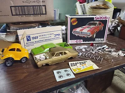 VINTAGE MODEL CAR JUNK YARD LOT  Estate Find 1 • $18.50