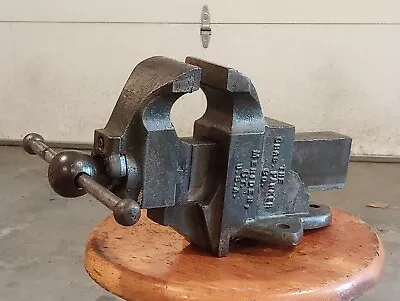 Vintage Chas. Parker Vise  NO 103 3 1/2 In Jaws.  Meriden CT. • $87.54