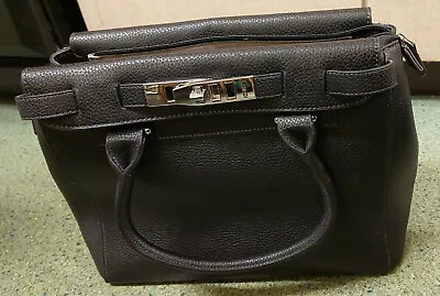 Ladies L.Credi  Hand Bag  - Black Faux Leather • £25