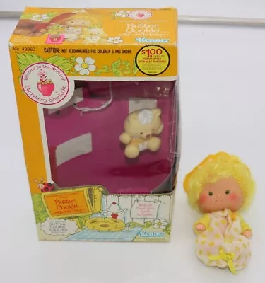 Vintage Kenner Strawberry Shortcake Butter Cookie Doll With Jelly Bear Pet W/Box • $9.95