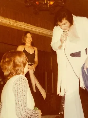 J2 Handsome Elvis Impersonator Lookalike 1980's Singing To Beautiful Women Sexy • $17.50