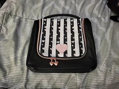 Beautiful & Vintage Mary Kay Glitter Striped Heart Bag 10 X 10 Inches  • $35.49