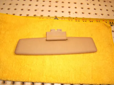 Mercedes 86-93 W124 Sedan Coupe Wagon Front Center PARCHMENT Sun OEM 1 Visor • $41