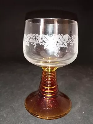 Vintage Roamer Wine Glasses Beehive Amber Stem Etched Grape Vines Set Of 4 • $5.99