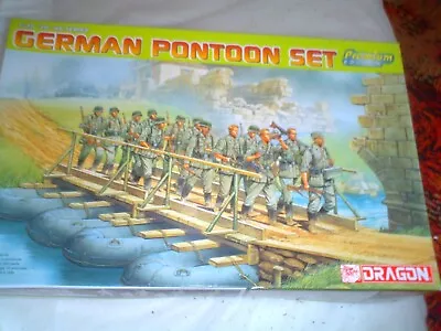 Dragon 1/35 Scale Ww Ii German Pontoon Set With Figuers • £29.99