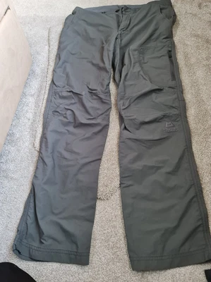 £35 • Buy Mountain Equipment Cargo Pants Bottoms Trousers  Size 32 Regular Kaki Grey