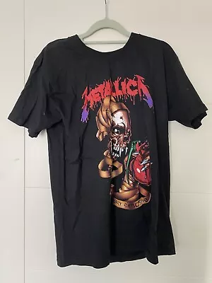 Metallica T-shirt • £10