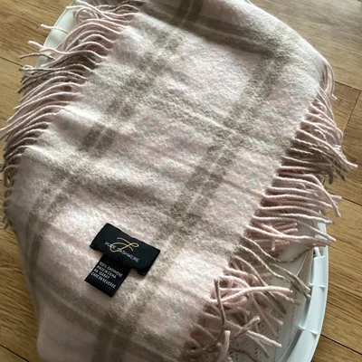 £8.50 • Buy Pure  Cashmere Ladies Scarf With Fringe Pink Check Pre Owned 