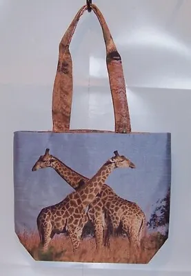 £24.99 • Buy Giraffe Design Shoulder Bag With Matching Scarf