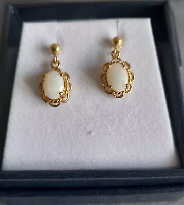 9ct Gold Opal Earrings • £85