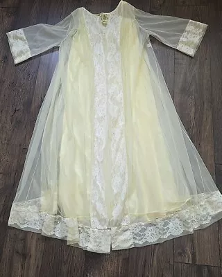 Vintage Sears Nightgown And Robe Yellow Flower Lace  Detail Peignoir  L  38 40 • $24.99