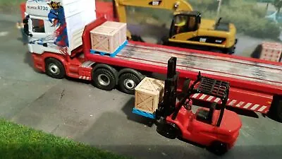 1/76 Pallet With Large Crate Load • £6