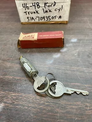 $39.99 • Buy 1946 1947 1948 Ford Trunk Lock Cylinder With Keys Nos Ford 922